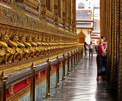 大城旅游这里可以看看泰国的历史