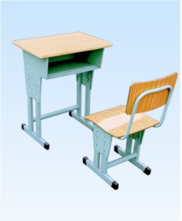 课桌椅的变化悄然反映了教育观念的创新