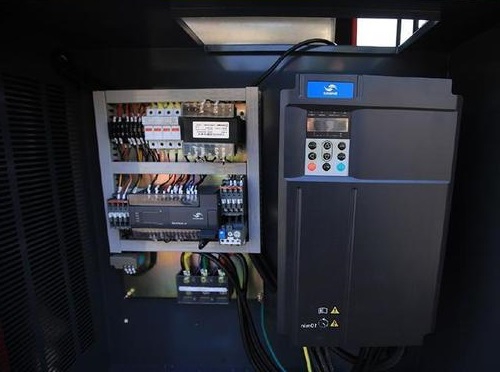 空壓機設備中閥門怎樣安裝和調整？